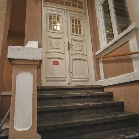 別荘 House Tsimerman 4 Bedroom Private House Free Parking Private Garden *