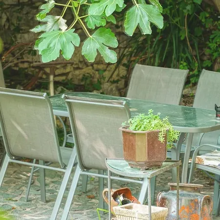 House Tsimerman 4 Bedroom Private House Free Parking Private Garden فارنا