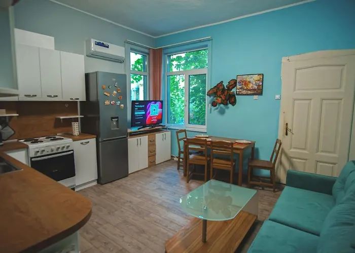 Hébergement de vacances House Tsimerman 4 Bedroom Private House Free Parking Private Garden